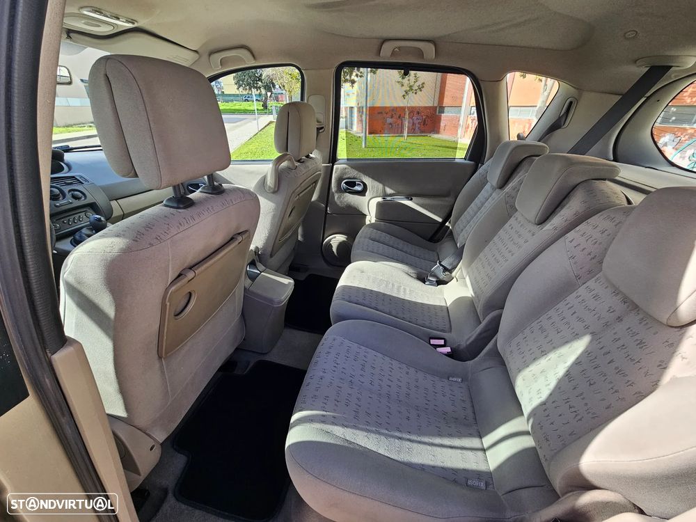 Renault Scénic 1.5 dCi Dynamique - 14