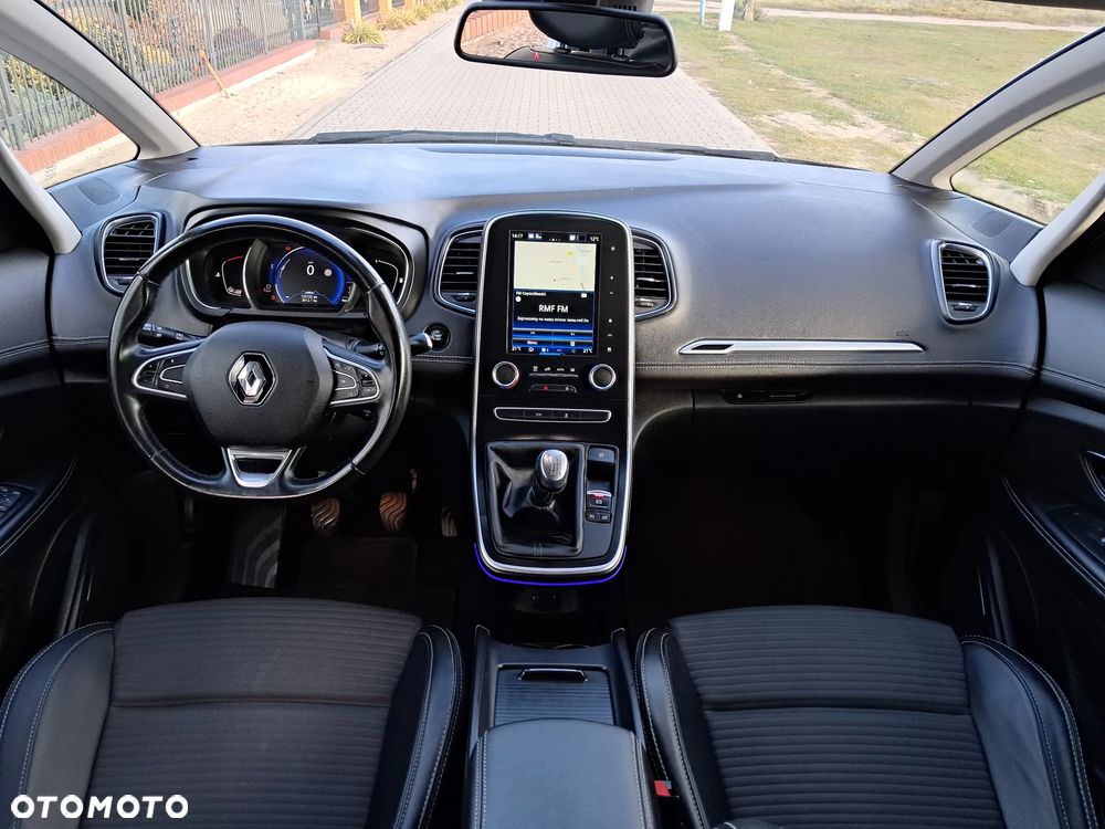 Renault Scenic - 7