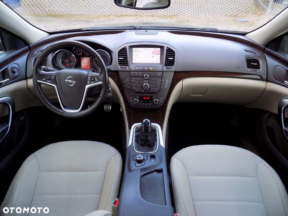 Opel Insignia 2.0 CDTI Cosmo - 23