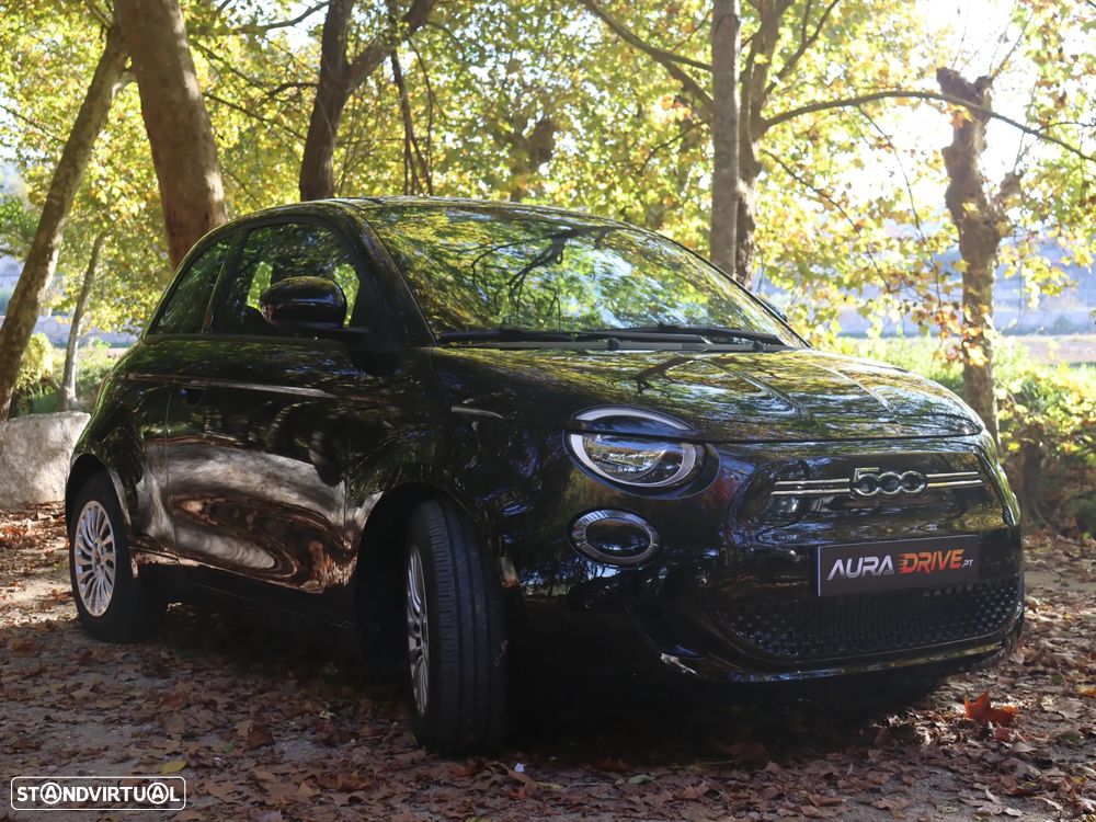 Fiat 500e (RED) - 8