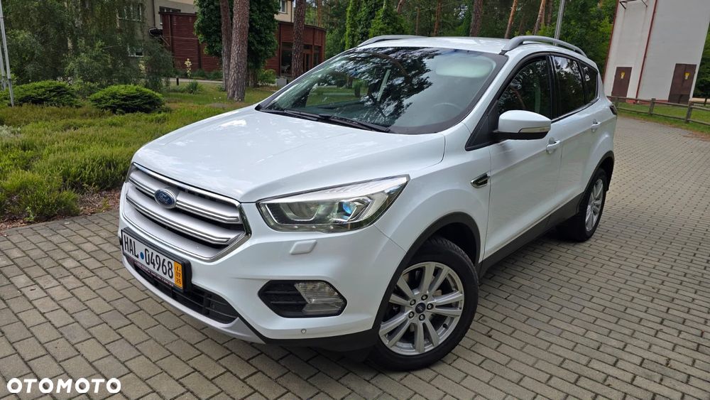 Ford Kuga 2.0 TDCi 2x4 Titanium - 2
