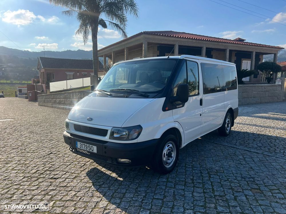 Ford Transit - 1