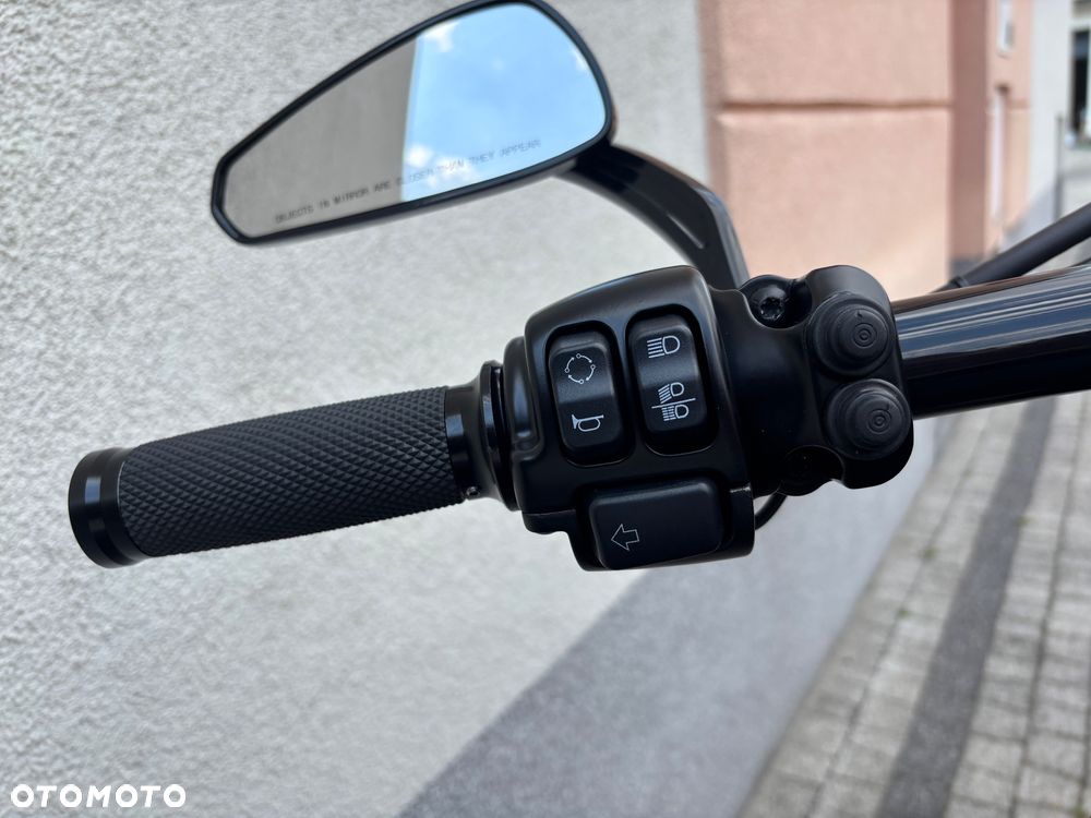 Harley-Davidson FXSB Breakout - 15