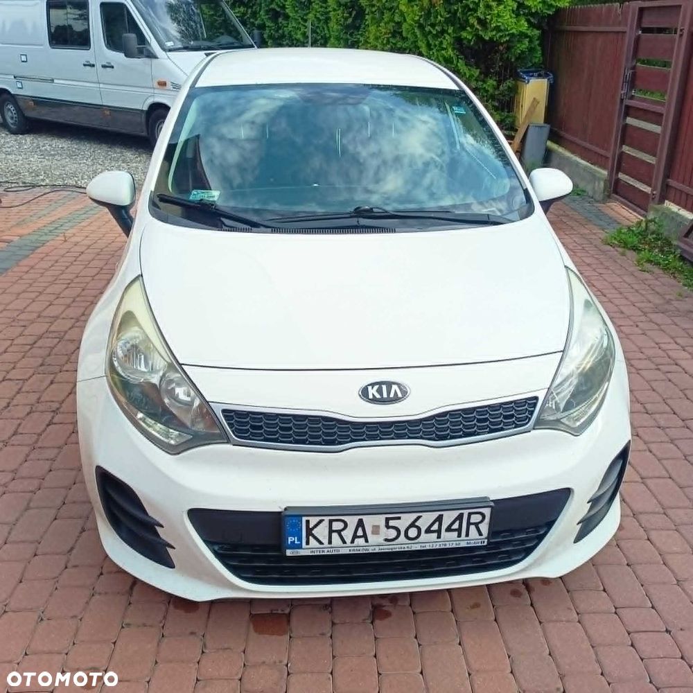 Kia Rio - 2
