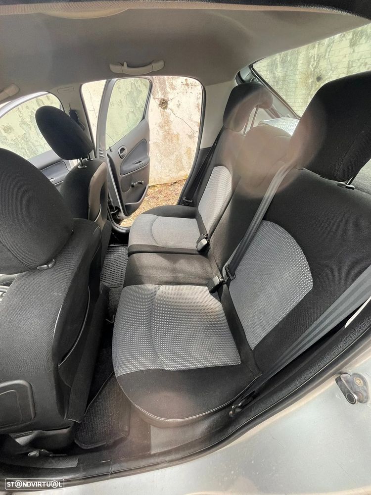 Peugeot 206 1.1 XR - 10