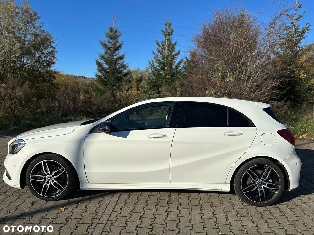Mercedes-Benz Klasa A 220 4-Matic AMG Line - 24