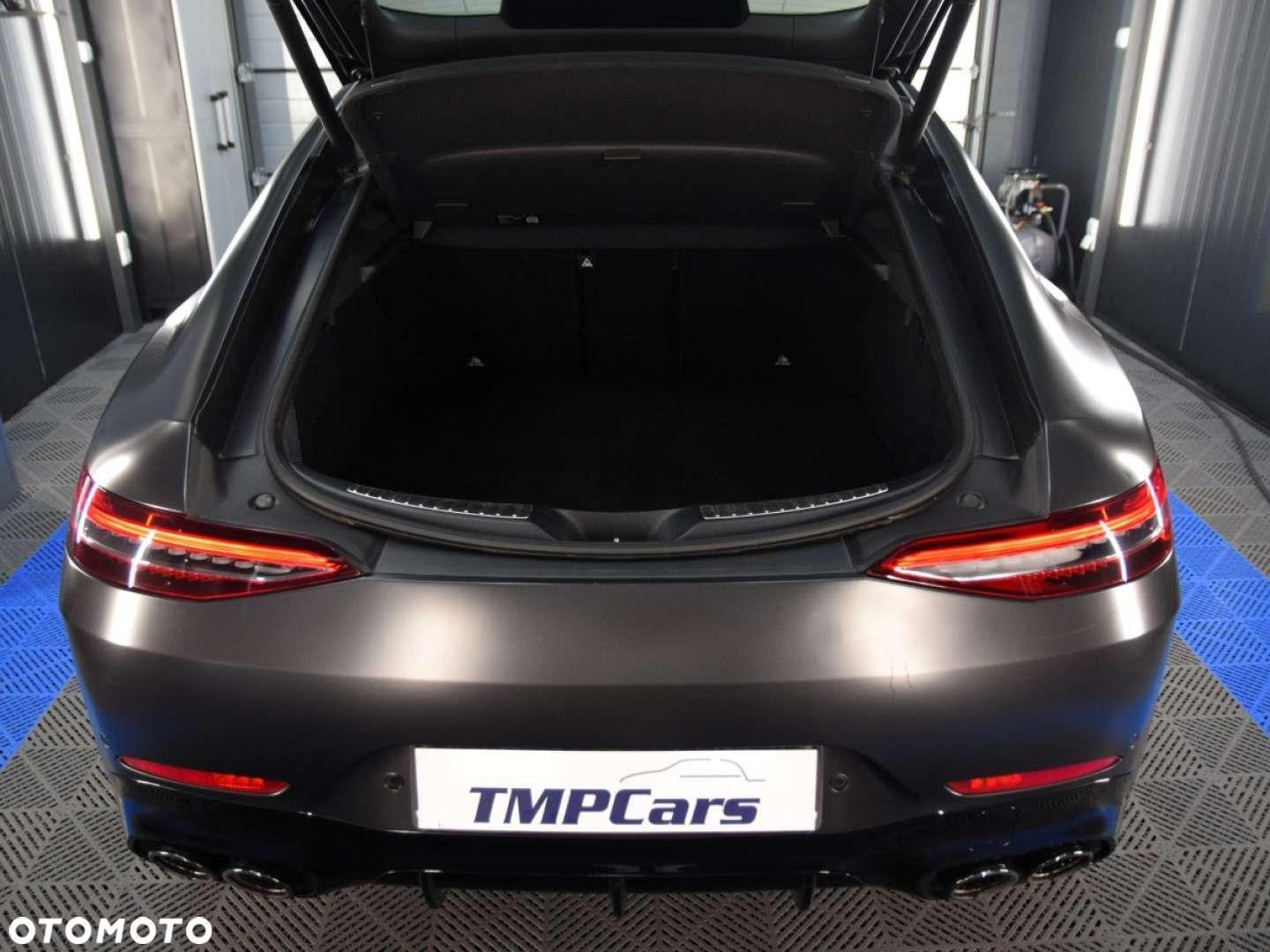 Mercedes-Benz AMG GT 43 4-Matic+ - 9
