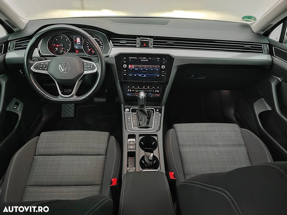 Volkswagen Passat Variant 2.0 TDI SCR DSG Business - 21