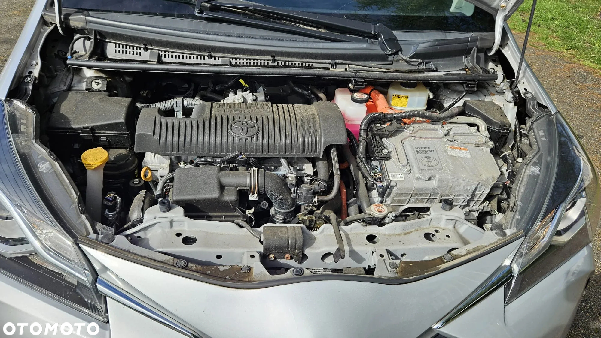 Toyota Yaris Hybrid 1.5 VVT-i Comfort - 12