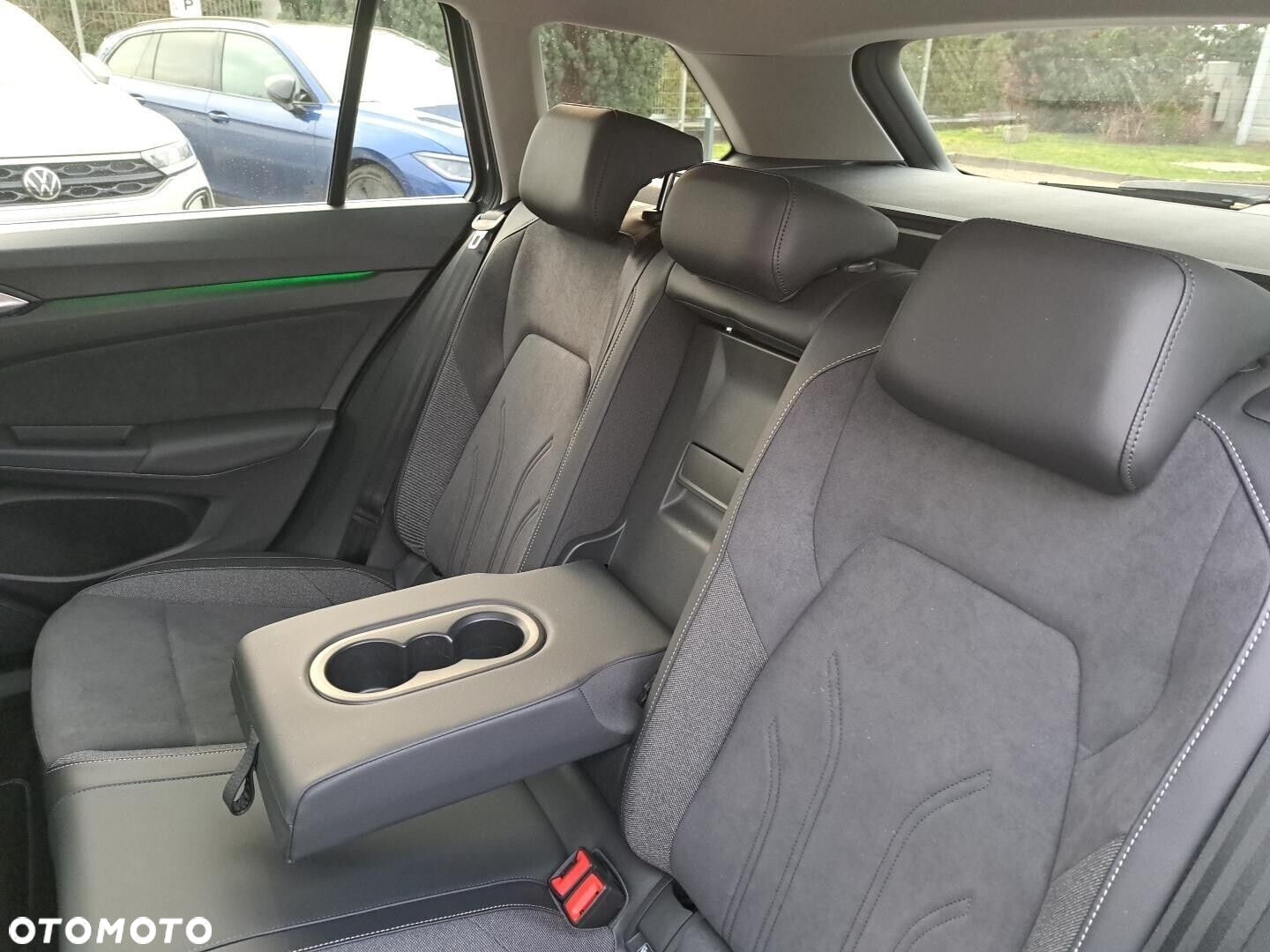 Volkswagen Golf - 16