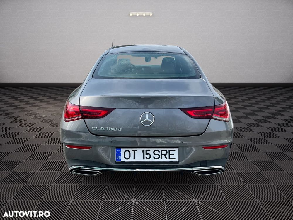 Mercedes-Benz CLA - 4