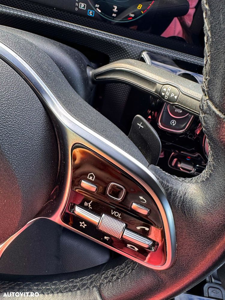 Mercedes-Benz A - 17