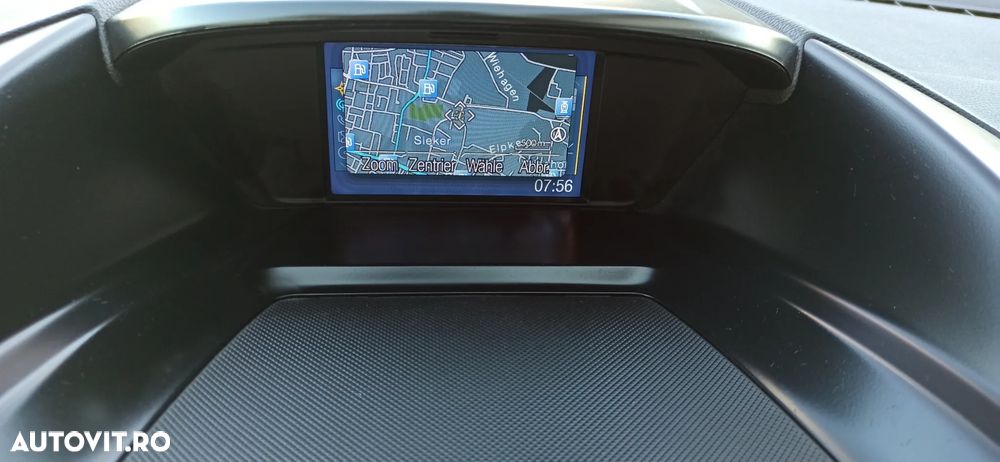 Ford Kuga - 17
