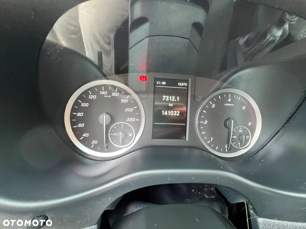 Mercedes-Benz Vito Mixto L2 447.703 - 13