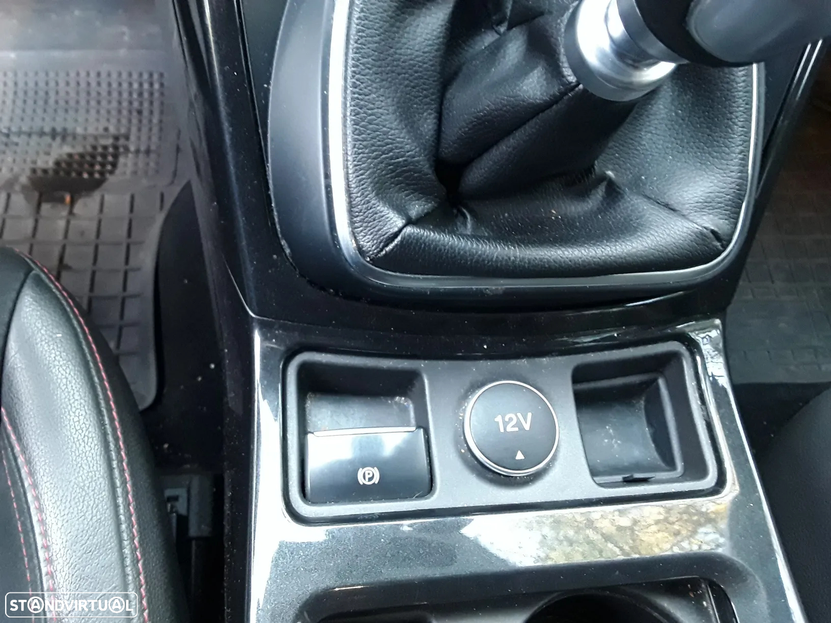 Ford Kuga 1.5 TDCi ST-Line Limited Edition - 25
