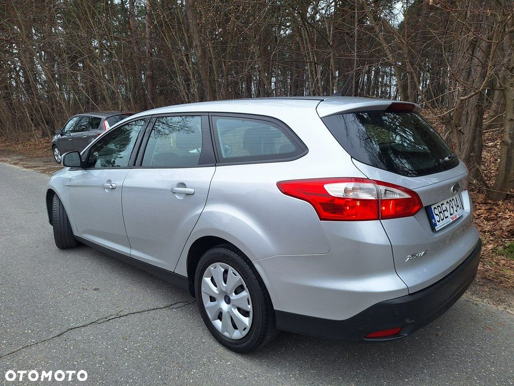 Ford Focus 1.6 TDCi Trend ECOnetic - 4