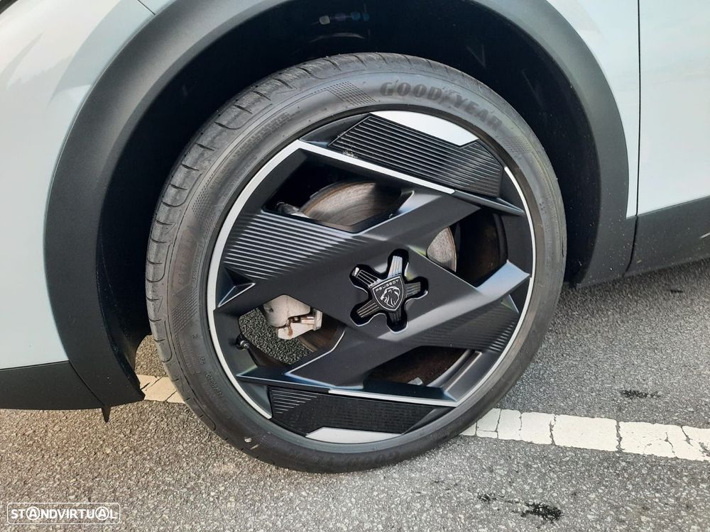 Peugeot 408 1.6 Hybrid Allure e-DCS7 - 12