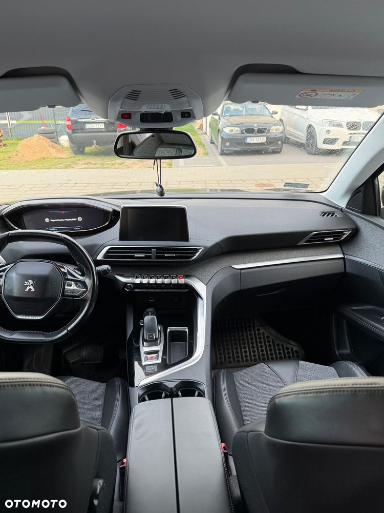 Peugeot 3008 1.6 BlueHDi Allure S&S EAT6 - 11