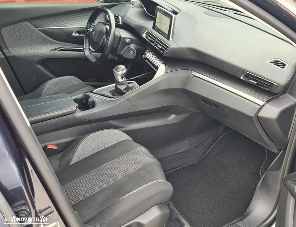 Peugeot 5008 1.5 BlueHDi Active - 22