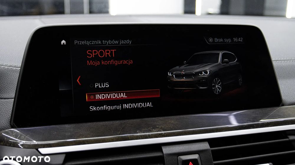 BMW X3 xDrive30e Luxury Line - 28