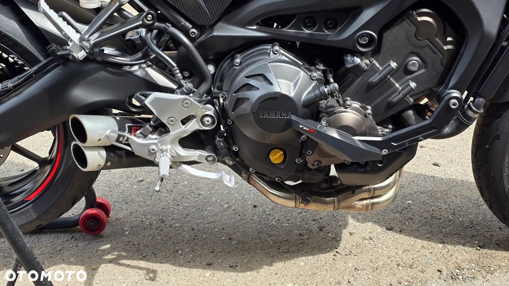 Yamaha MT - 12