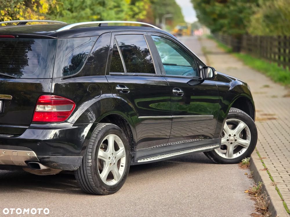 Mercedes-Benz ML 320 CDI 4Matic 7G-TRONIC - 35