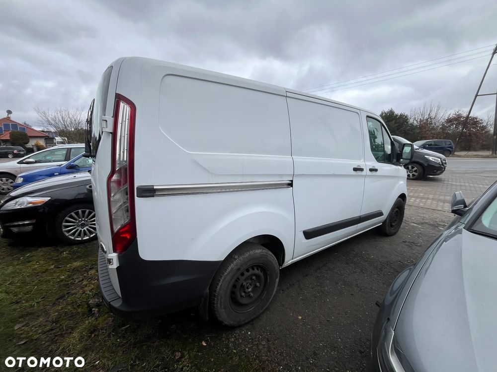 Ford Transit Custom - 7