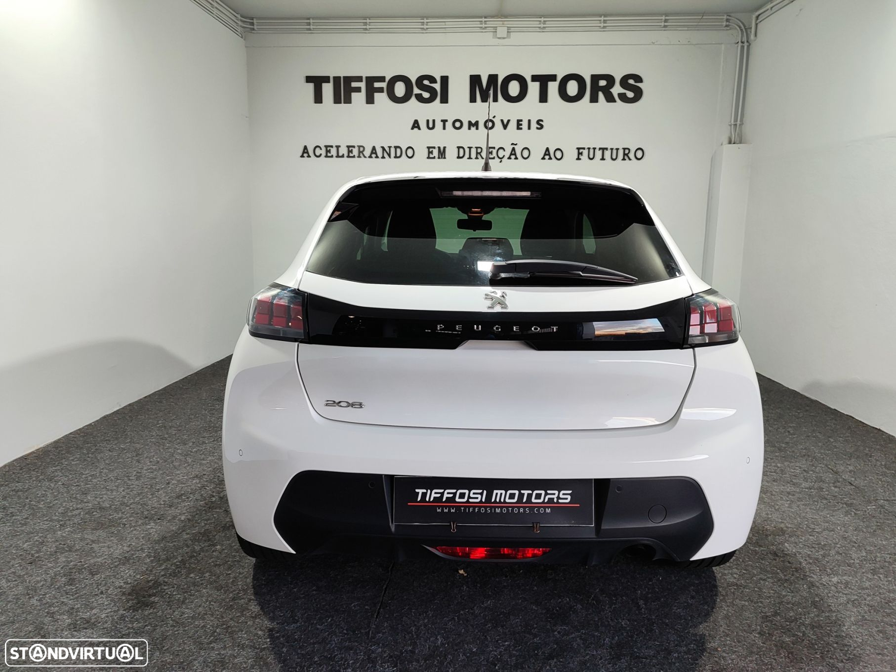 Peugeot 208 1.2 PureTech Active Pack - 8