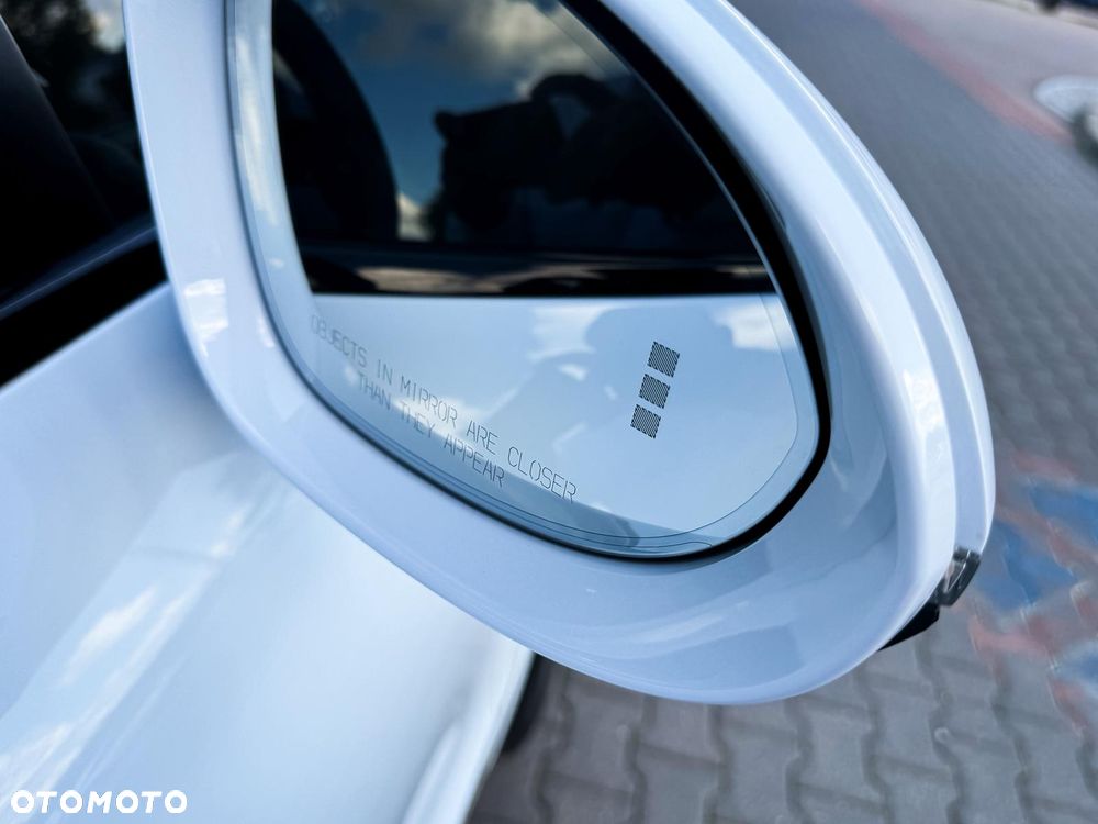 Porsche Cayenne Platinum Edition - 11