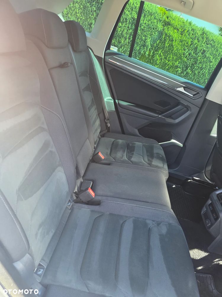 Volkswagen Tiguan - 6