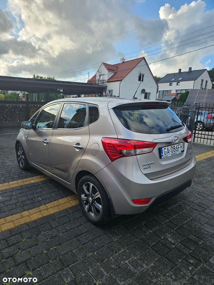 Hyundai ix20 1.6 Classic + - 4