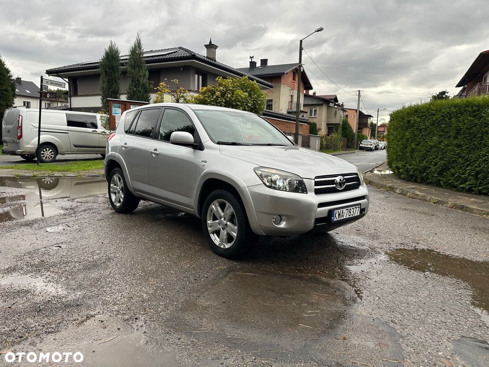 Toyota RAV4 2.2 D-CAT 4x4 Executive - 6