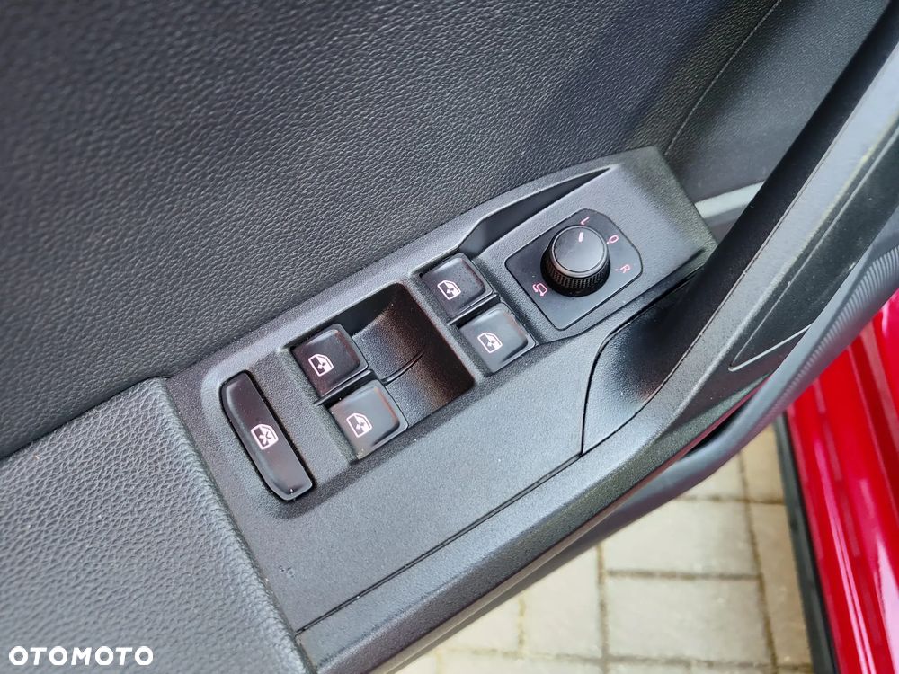 Seat Ibiza 1.0 TSI S&S DSG FR - 27