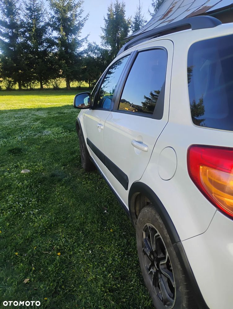 Suzuki SX4 - 3