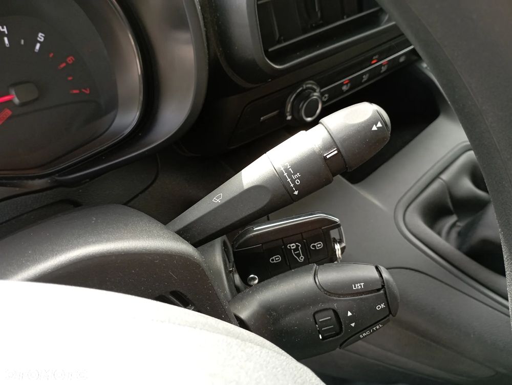 Toyota Proace City 1,5 D4D - 6