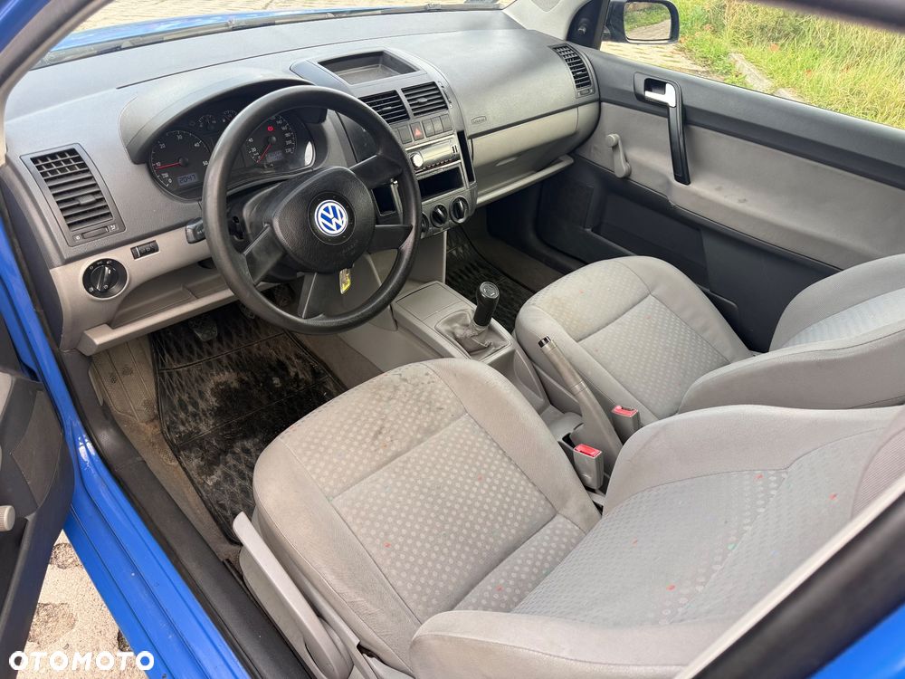 Volkswagen Polo - 12