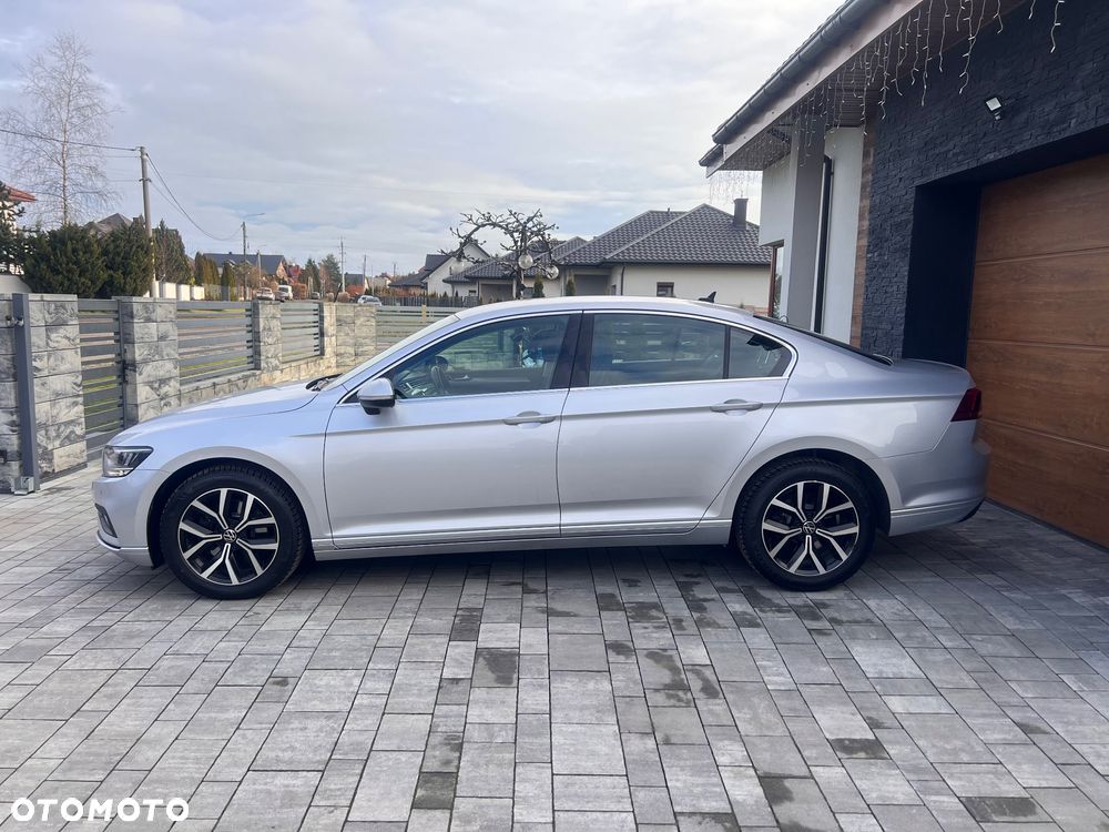 Volkswagen Passat 2.0 TDI EVO Business - 23