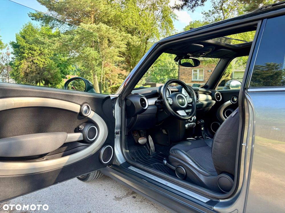 MINI Cooper S Standard - 16