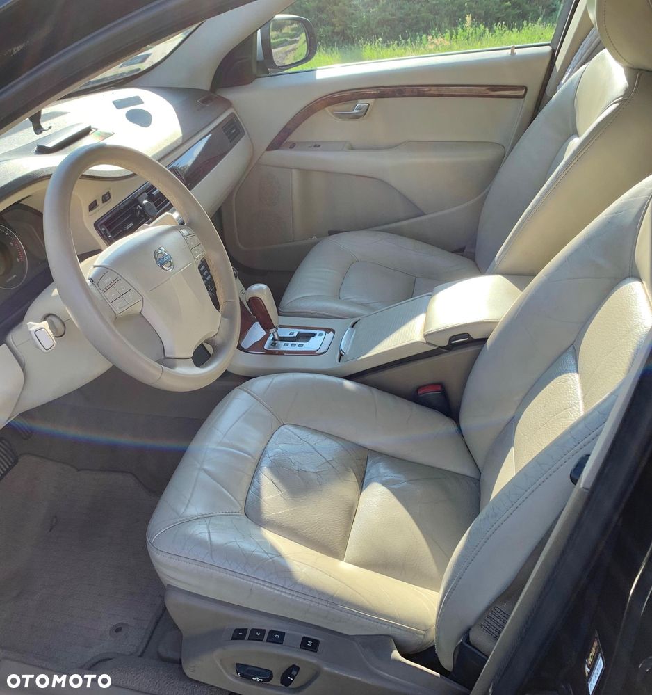 Volvo S80 2.4D5 Executive - 8