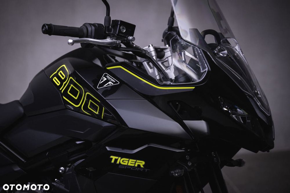 Triumph Tiger - 4