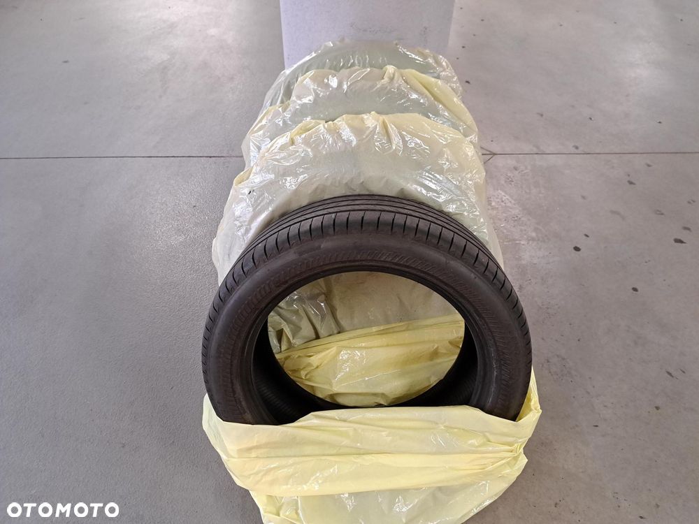 Lexus UX 300h Business - 30