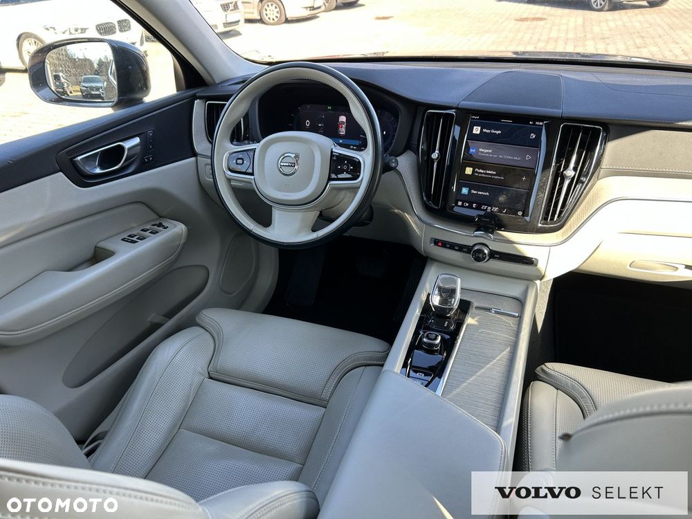 Volvo XC 60 - 35