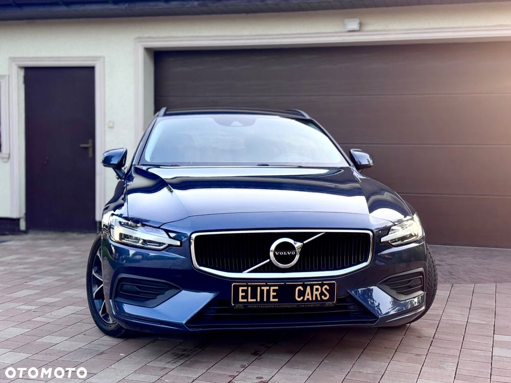 Volvo V60 B3 B DKG Momentum Pro - 21