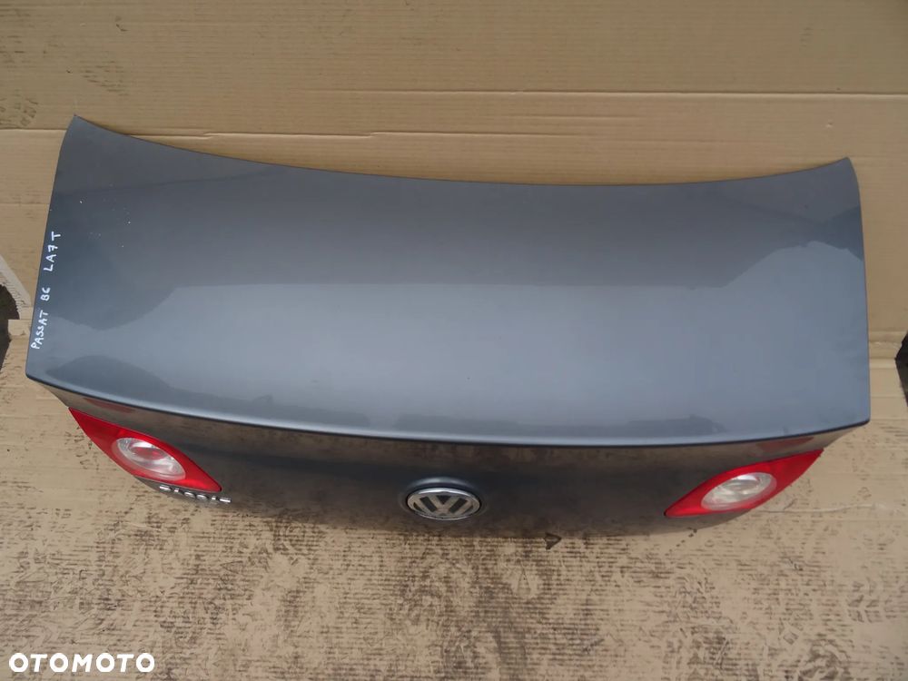 Klapa bagażnika Passat B6 sedan LA7T - 2