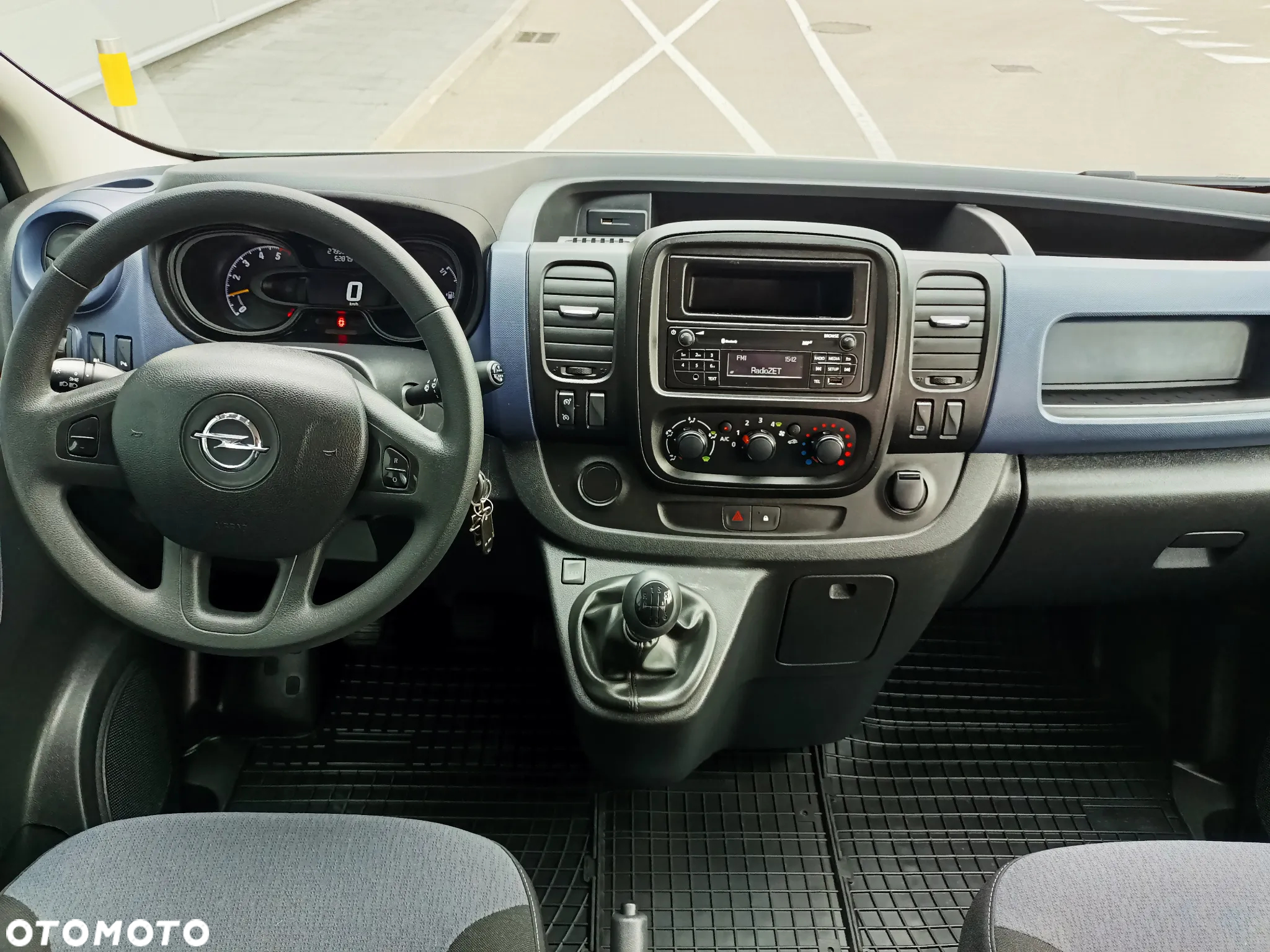 Opel VIVARO 5-cio OSOBOWY LONG - 24