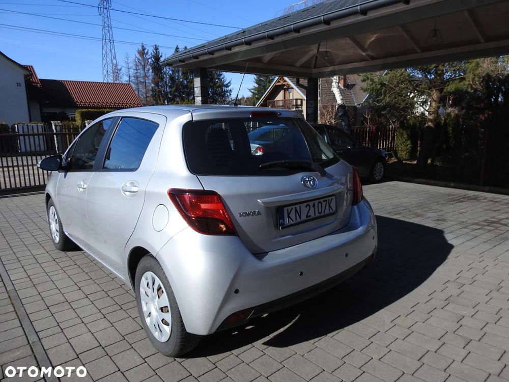 Toyota Yaris 1.0 Active EU6 - 8