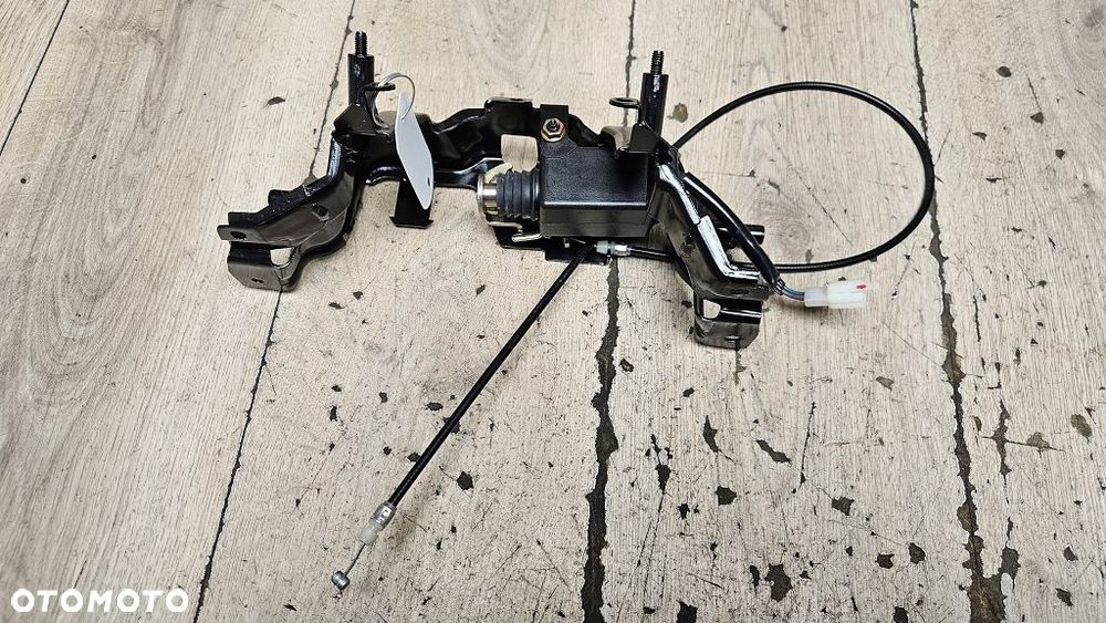 Siłownik zamka linka stelaż Sym Mio 50 - 3