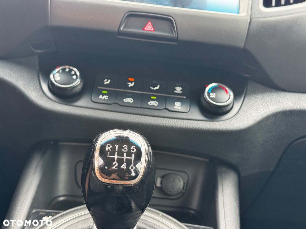 Kia Sportage 1.6 GDI 2WD ISG Vision - 24
