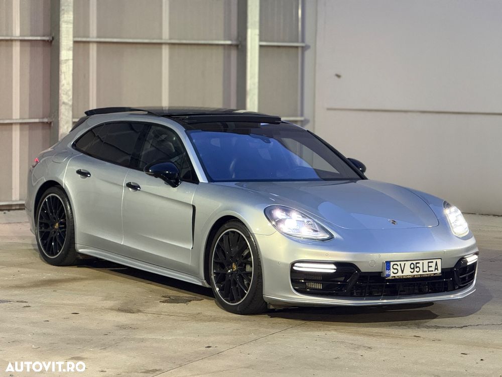 Porsche Panamera 4S Sport Turismo - 2