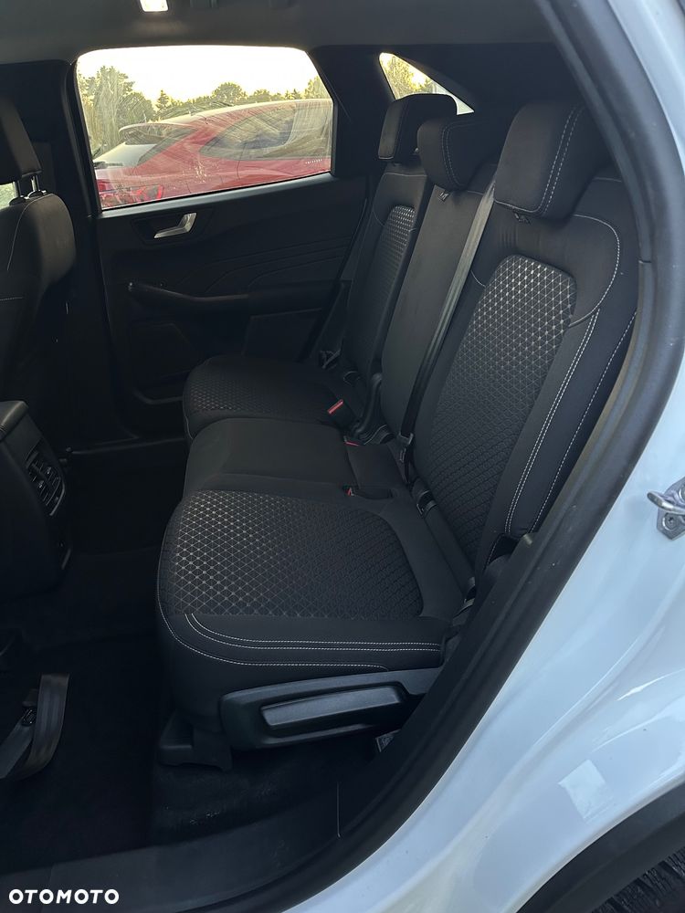 Ford Kuga 2.5 FHEV FWD Titanium eCVT - 10